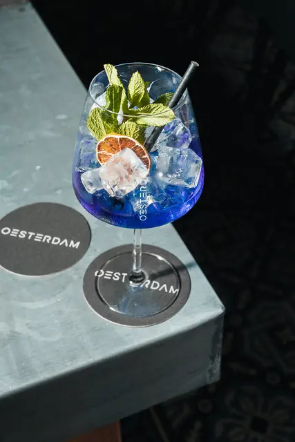 Glaswerk & servies · Oesterdam · Amsterdam
